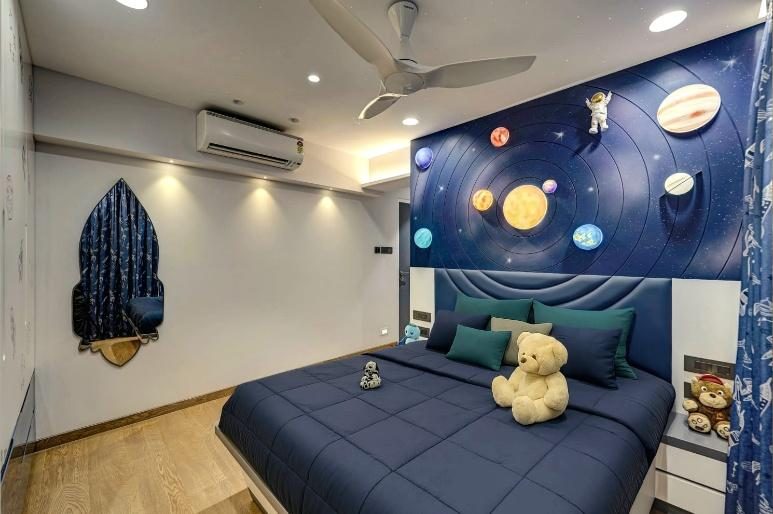 Wardrobe unit